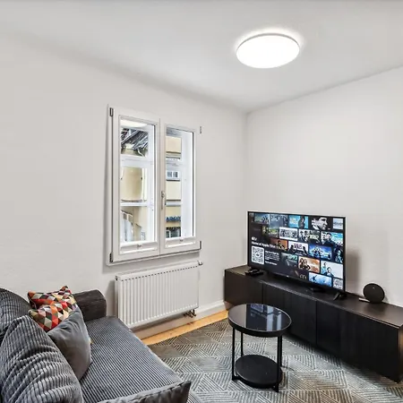 Apartment Fuer 6 Aalen Zentrum Netflix 300 Mbit Wlan