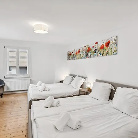 Apartment Fuer 6 Aalen Zentrum Netflix 300 Mbit Wlan Apartment