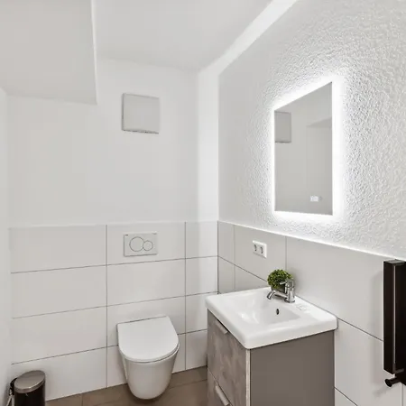 Apartment Fuer 6 Aalen Zentrum Netflix 300 Mbit Wlan Apartment Aalen